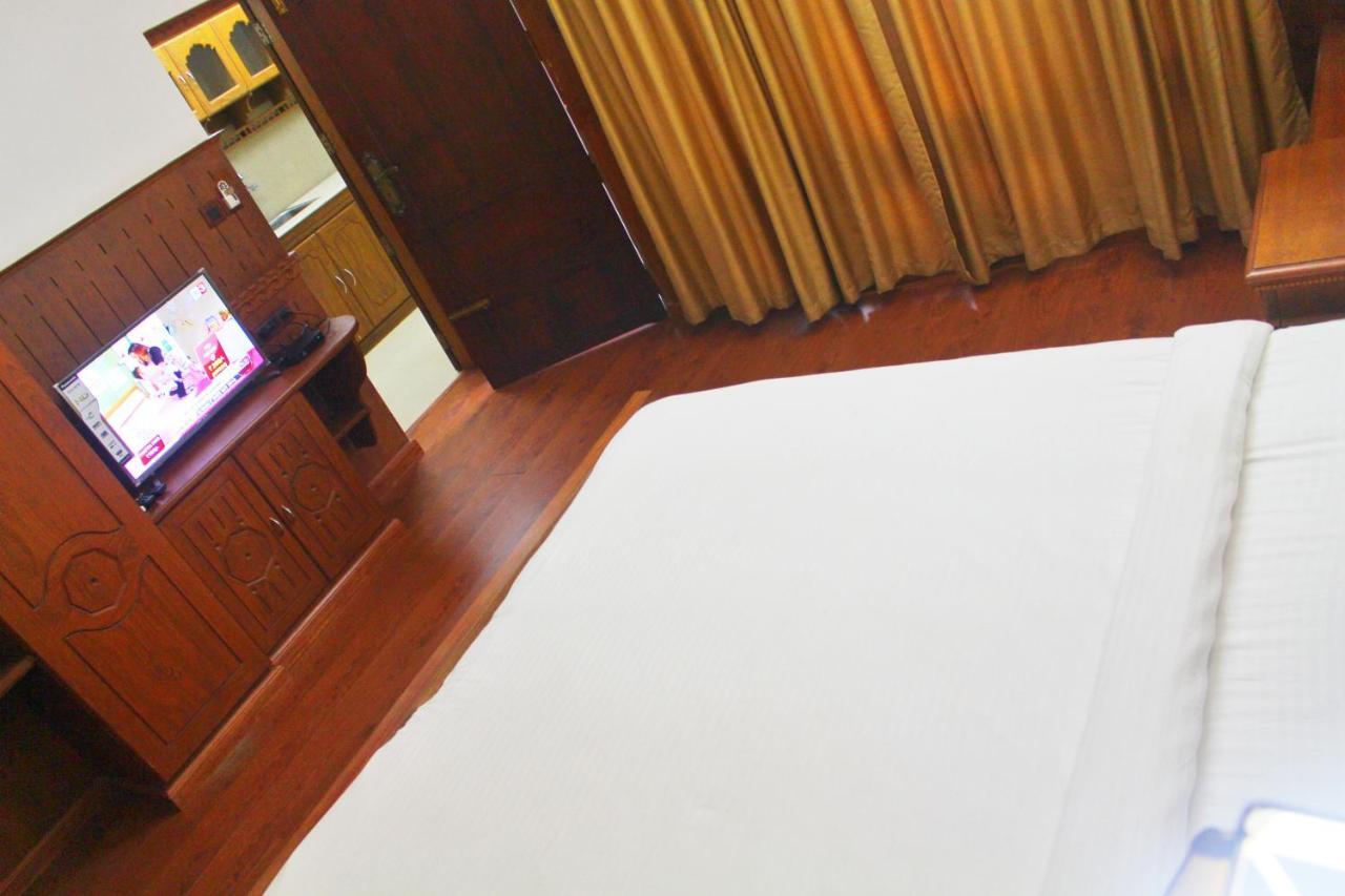 Nikhil Ayurvedic Heritage Hotel Varkala Luaran gambar
