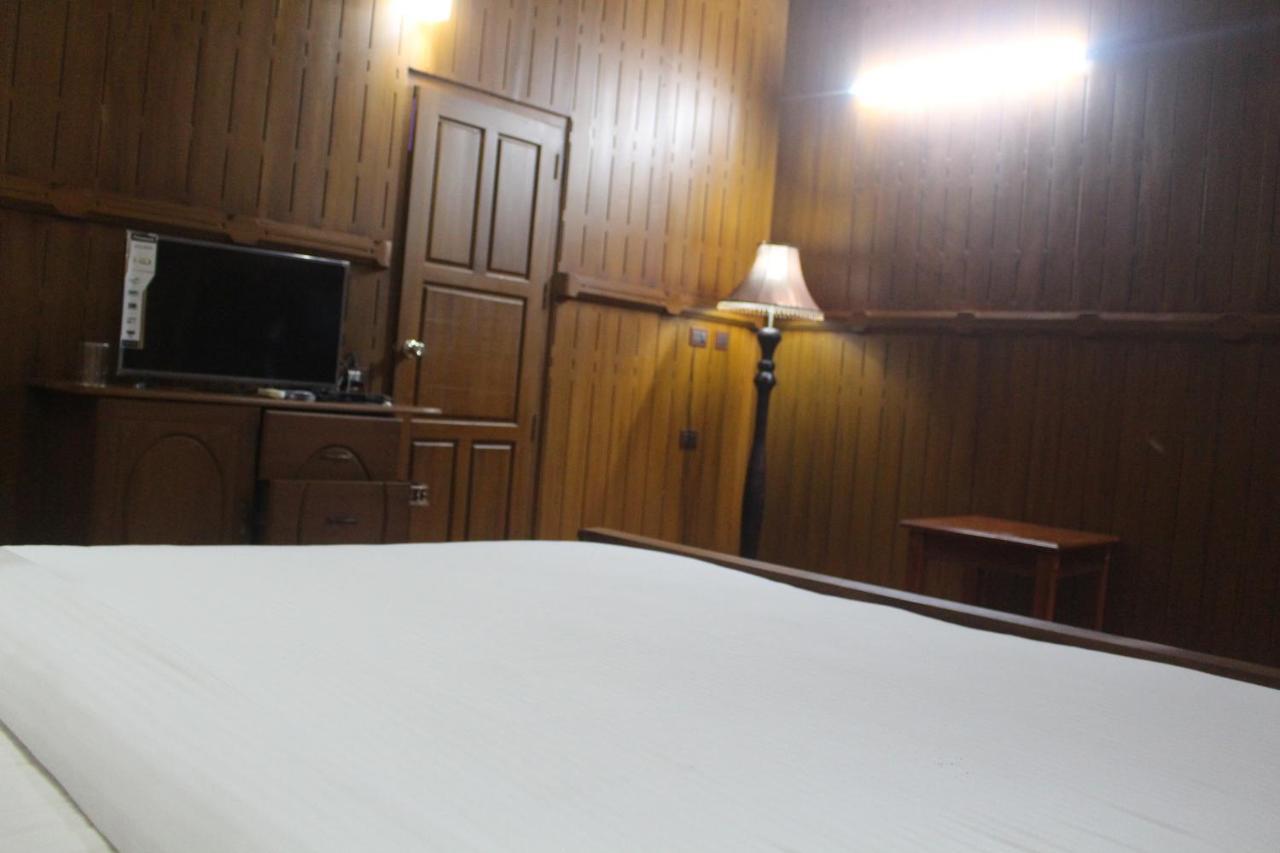 Nikhil Ayurvedic Heritage Hotel Varkala Luaran gambar