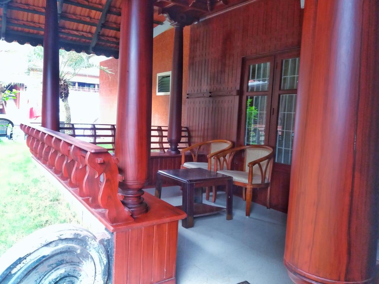 Nikhil Ayurvedic Heritage Hotel Varkala Luaran gambar